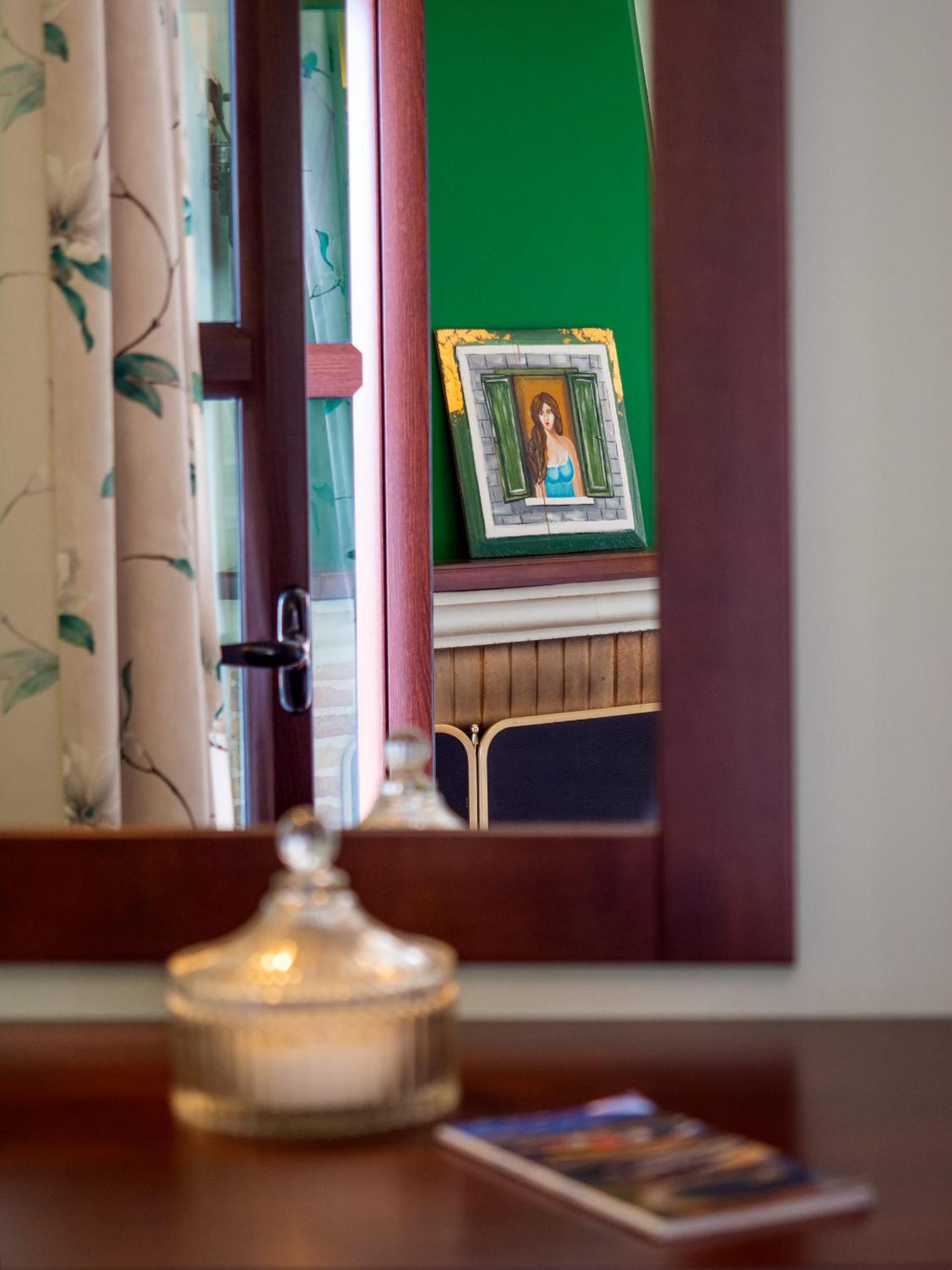 Double Room with Fireplace - Photo 17