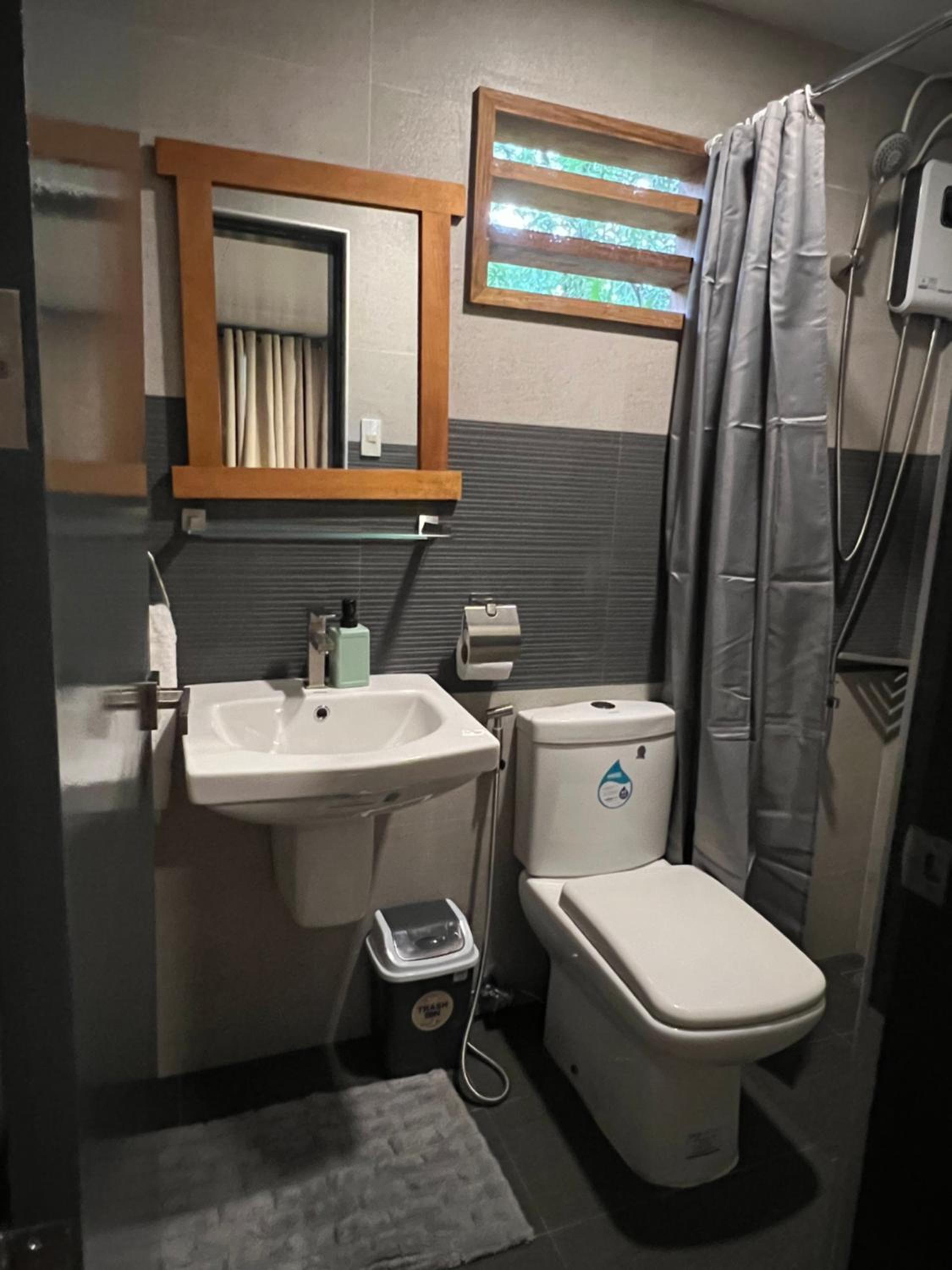 Double Room - Photo 6