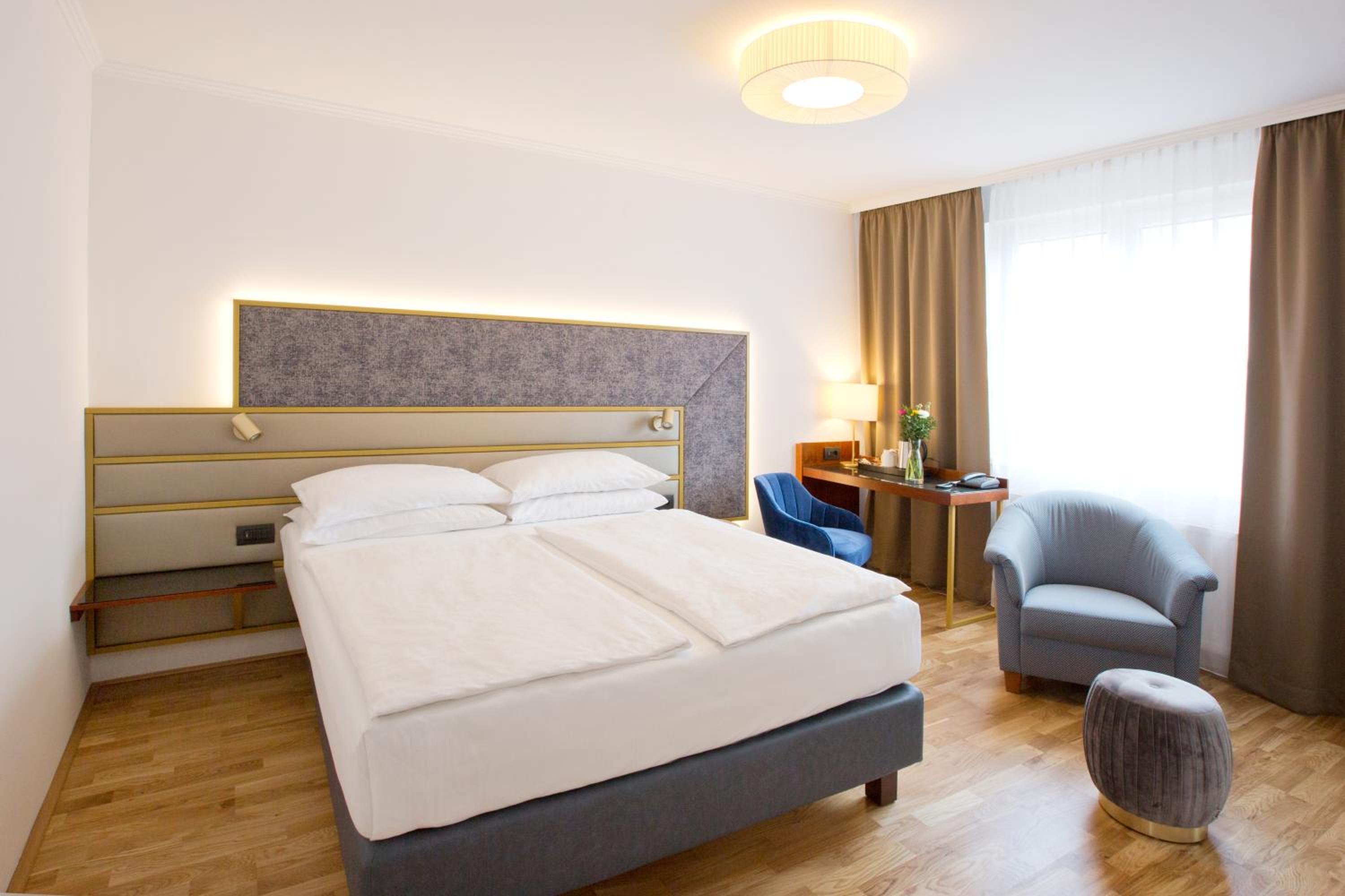Deluxe Room - Double or Twin