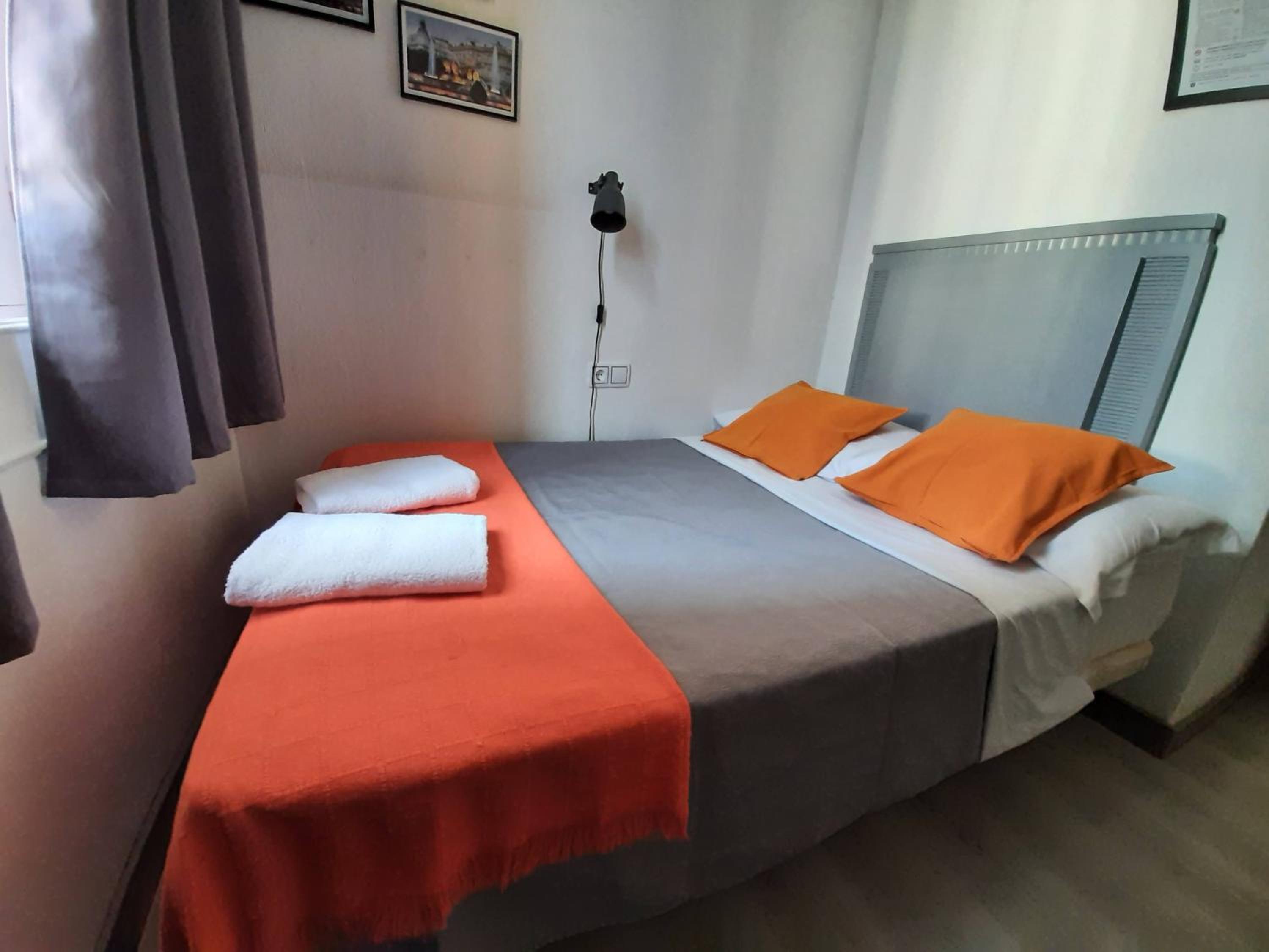 Small Double Room photo 2