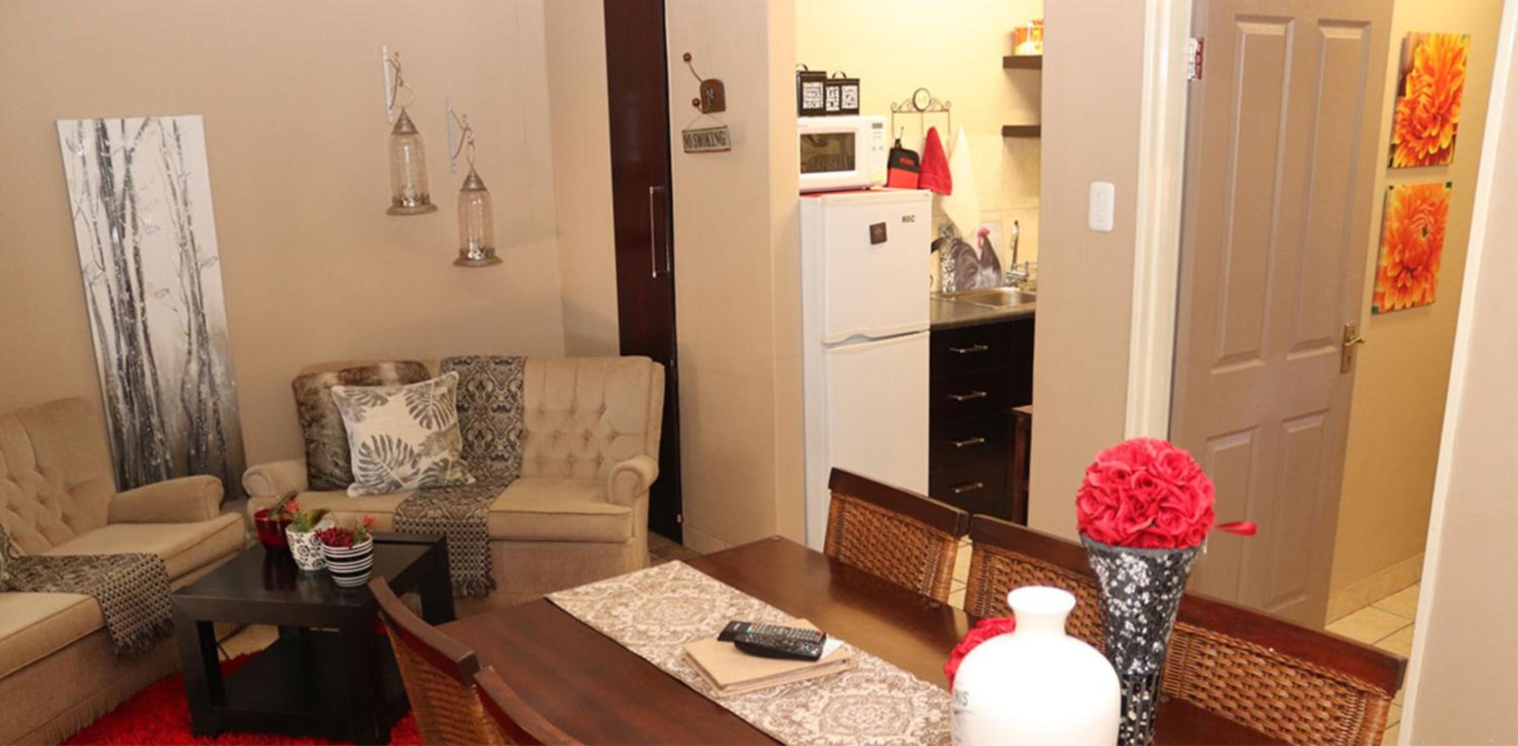 Family Room with Garden View photo 1