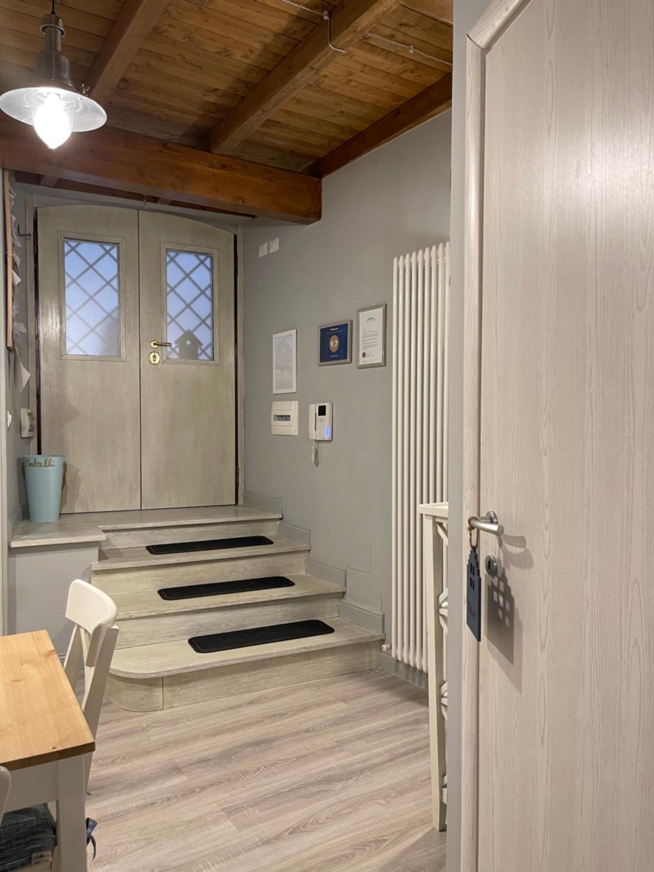 Apartment - Photo 4