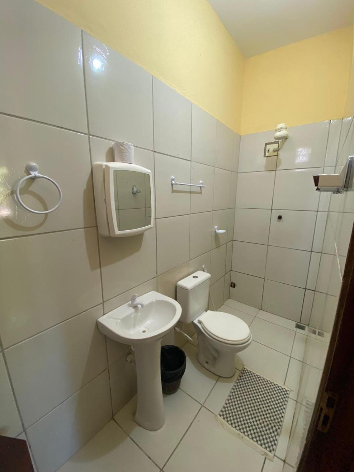 Standard Double Room - Photo 5