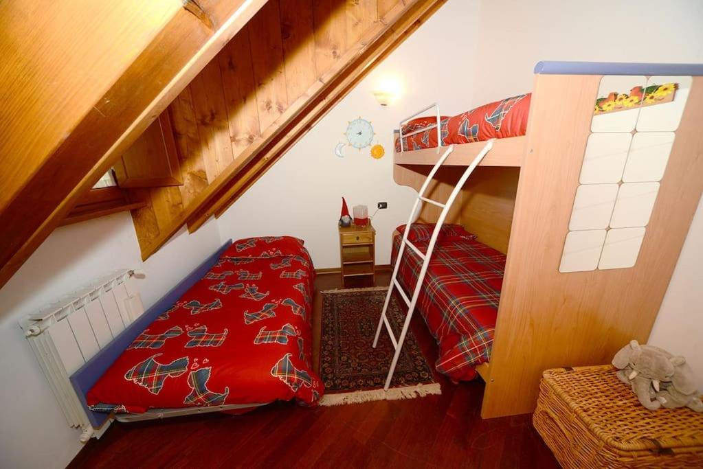 Two-Bedroom Apartment photo 1