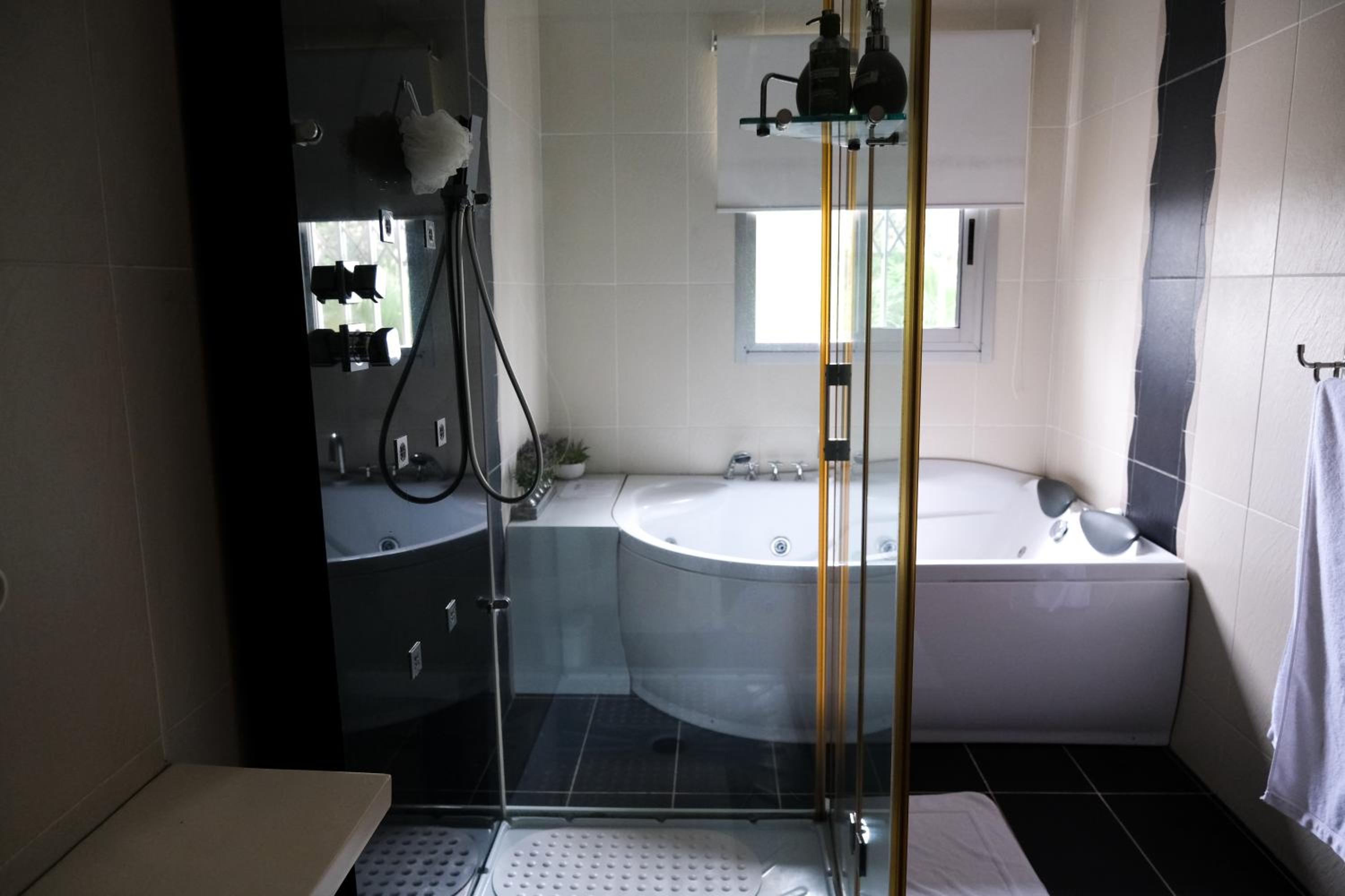 Superior Suite photo 3