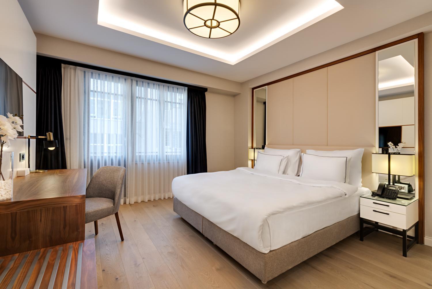 Deluxe Double Room with Balcony