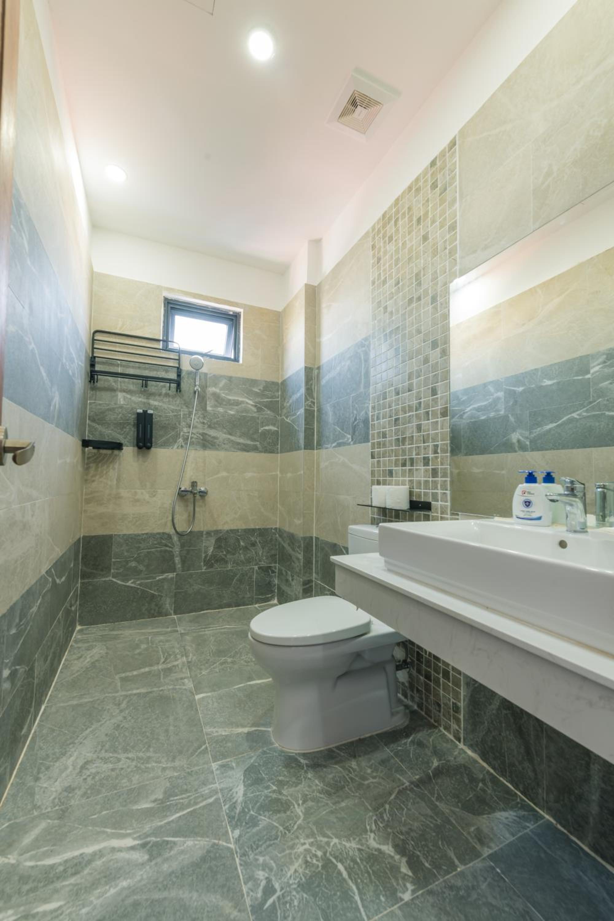 Deluxe Double Room with Balcony - Photo 2