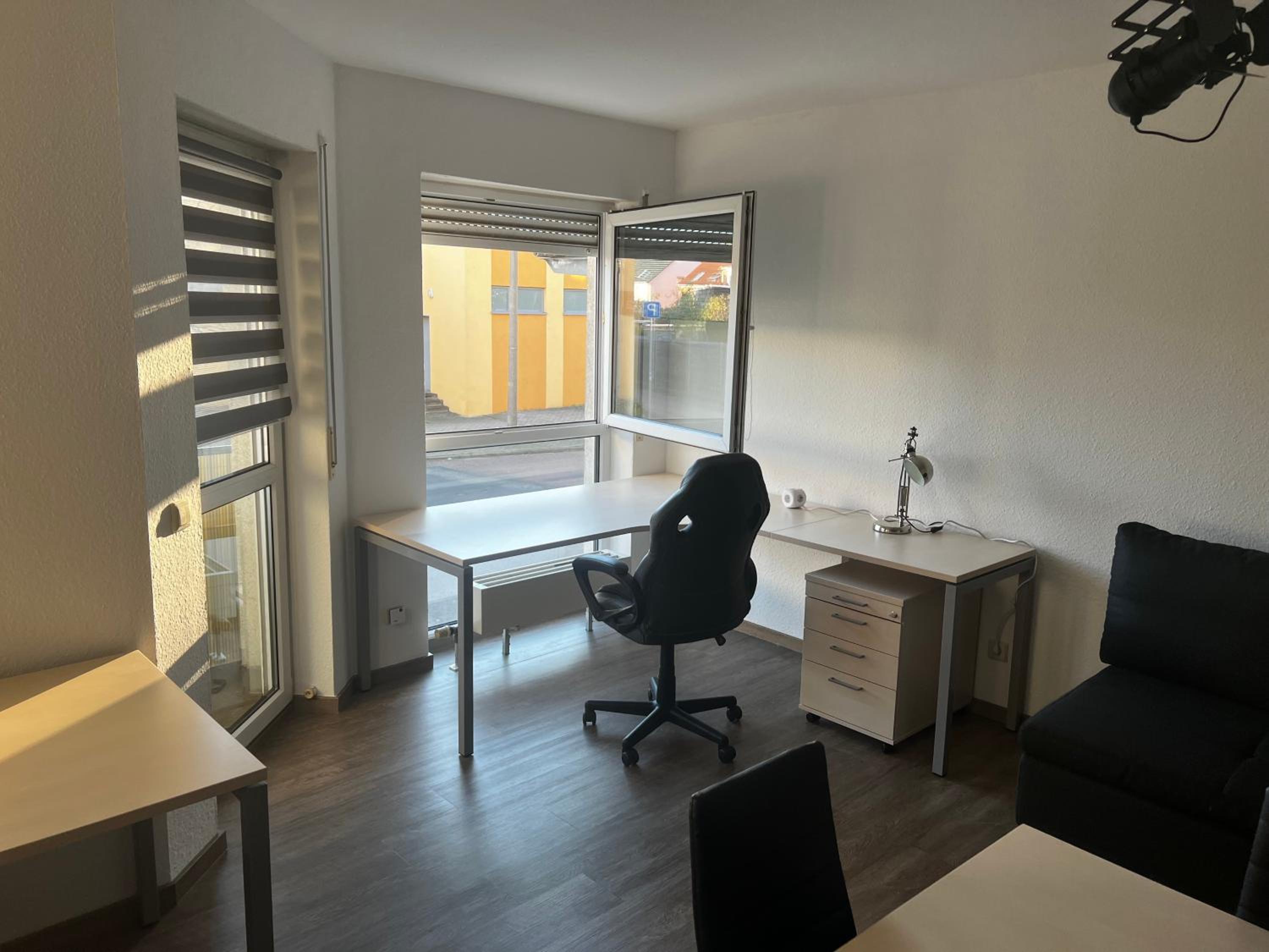 Studio Apartment photo 2
