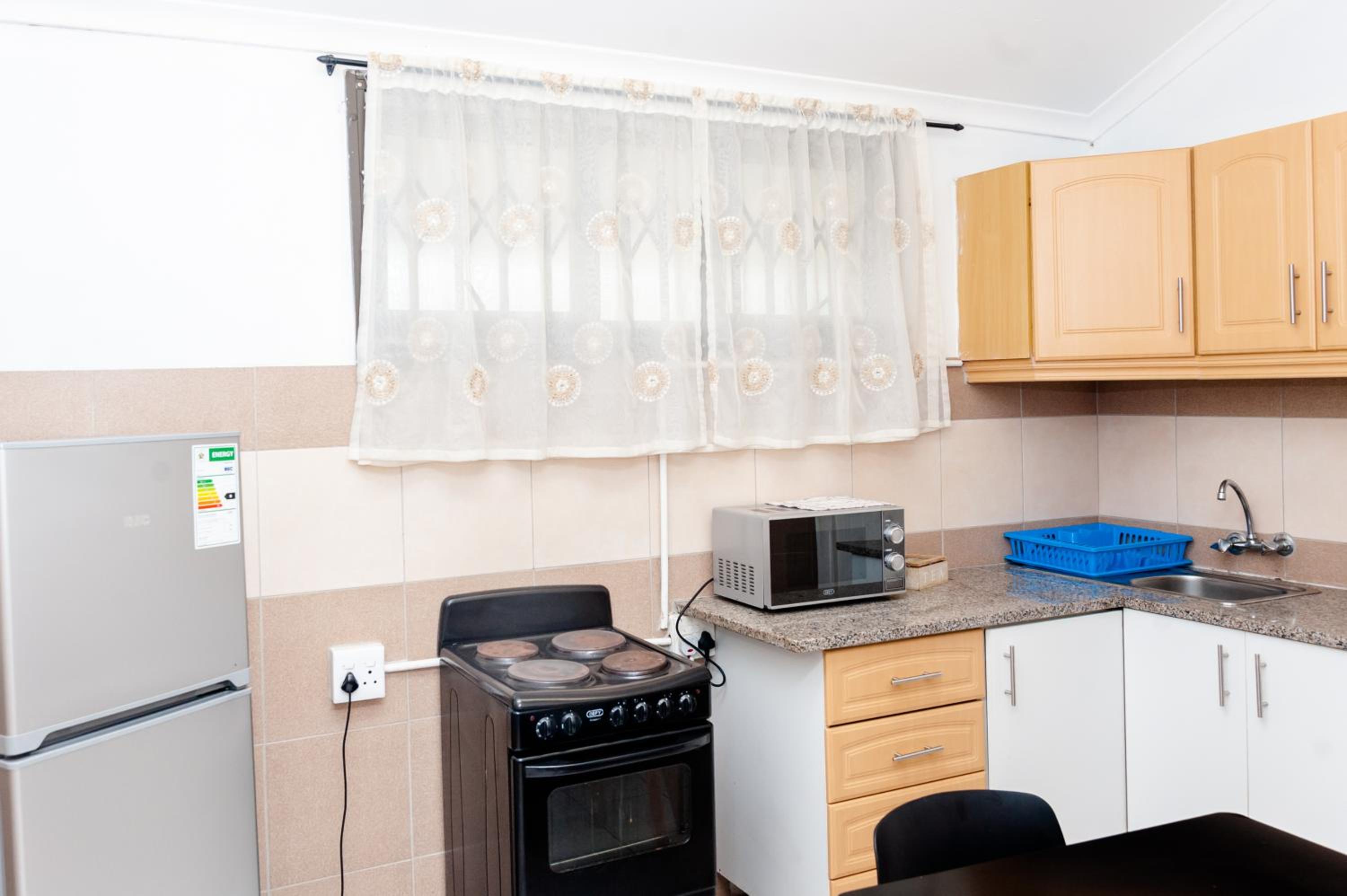 Queen Room - Photo 8