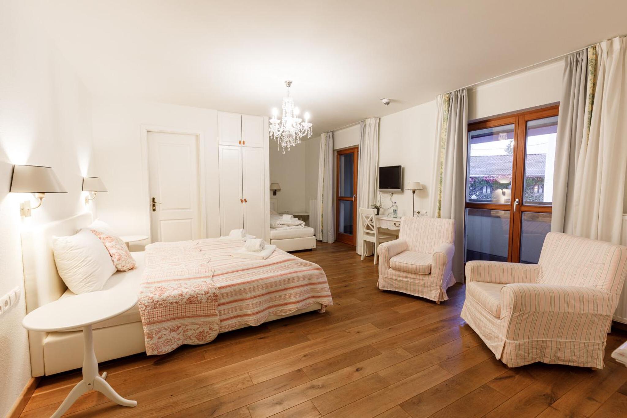 Triple Room photo 2
