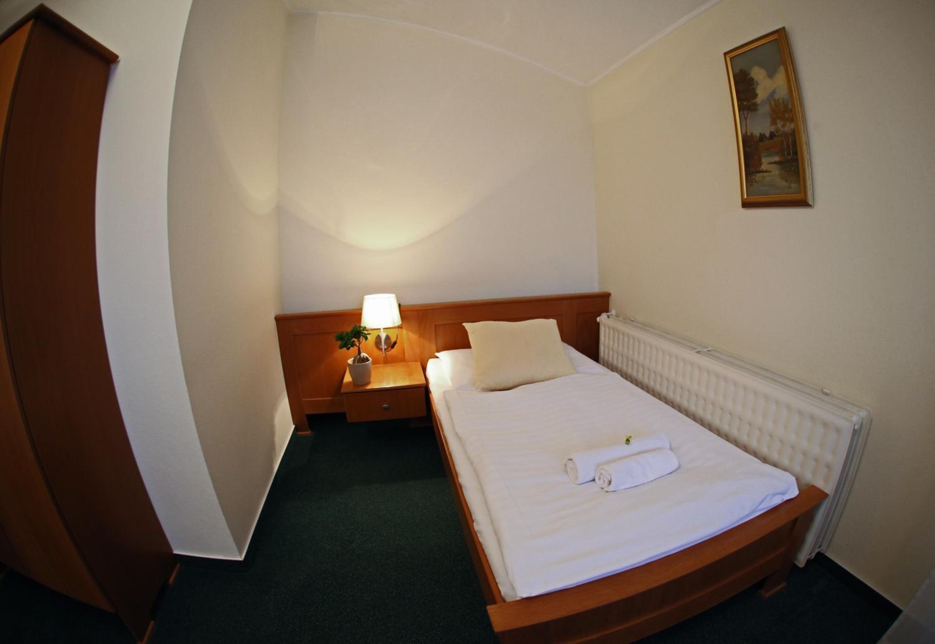 Single Room With Garden View photo 3