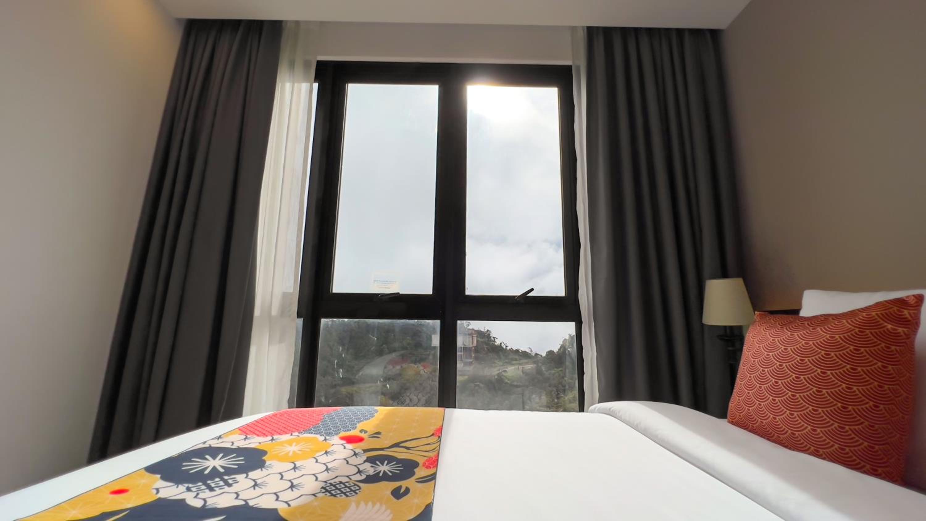 One-Bedroom Suite - Photo 29