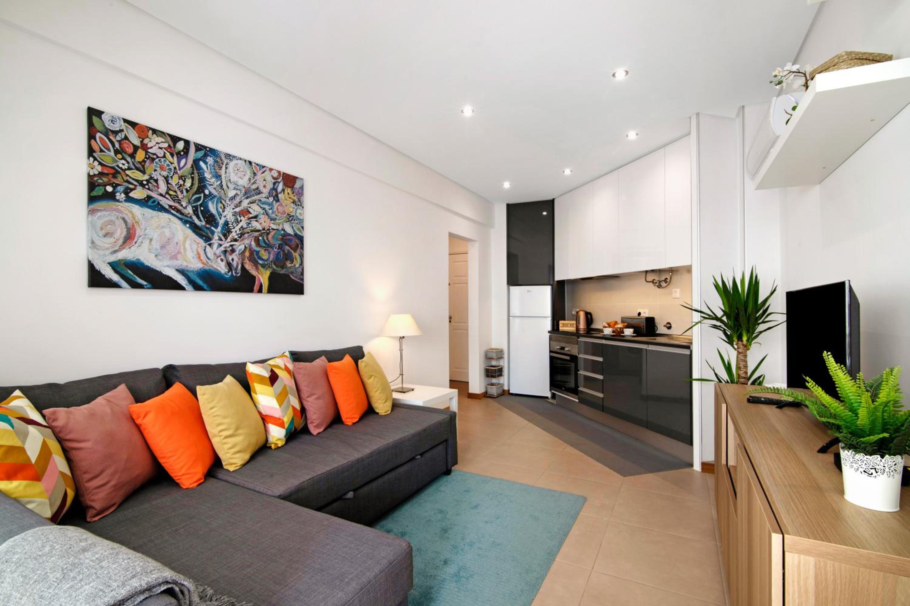 One-Bedroom Apartment - Oceanfront