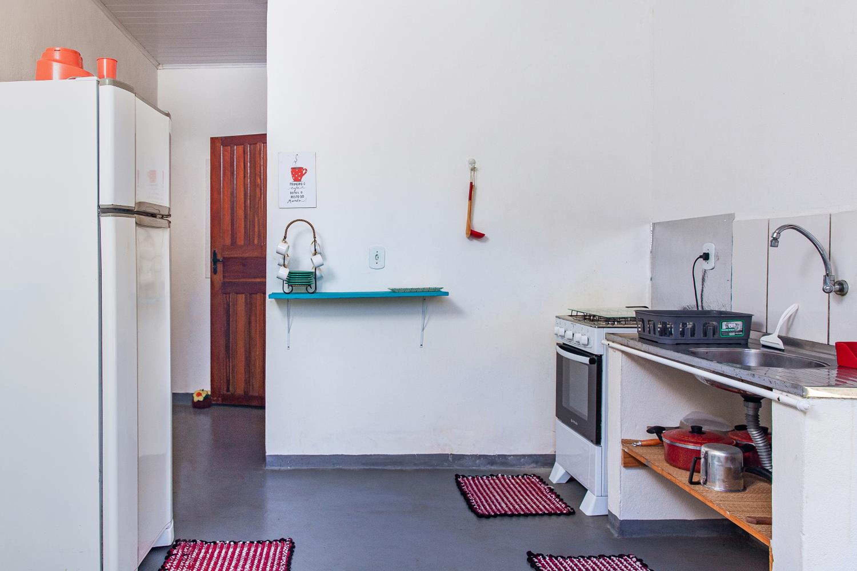 Two-Bedroom House - Photo 26