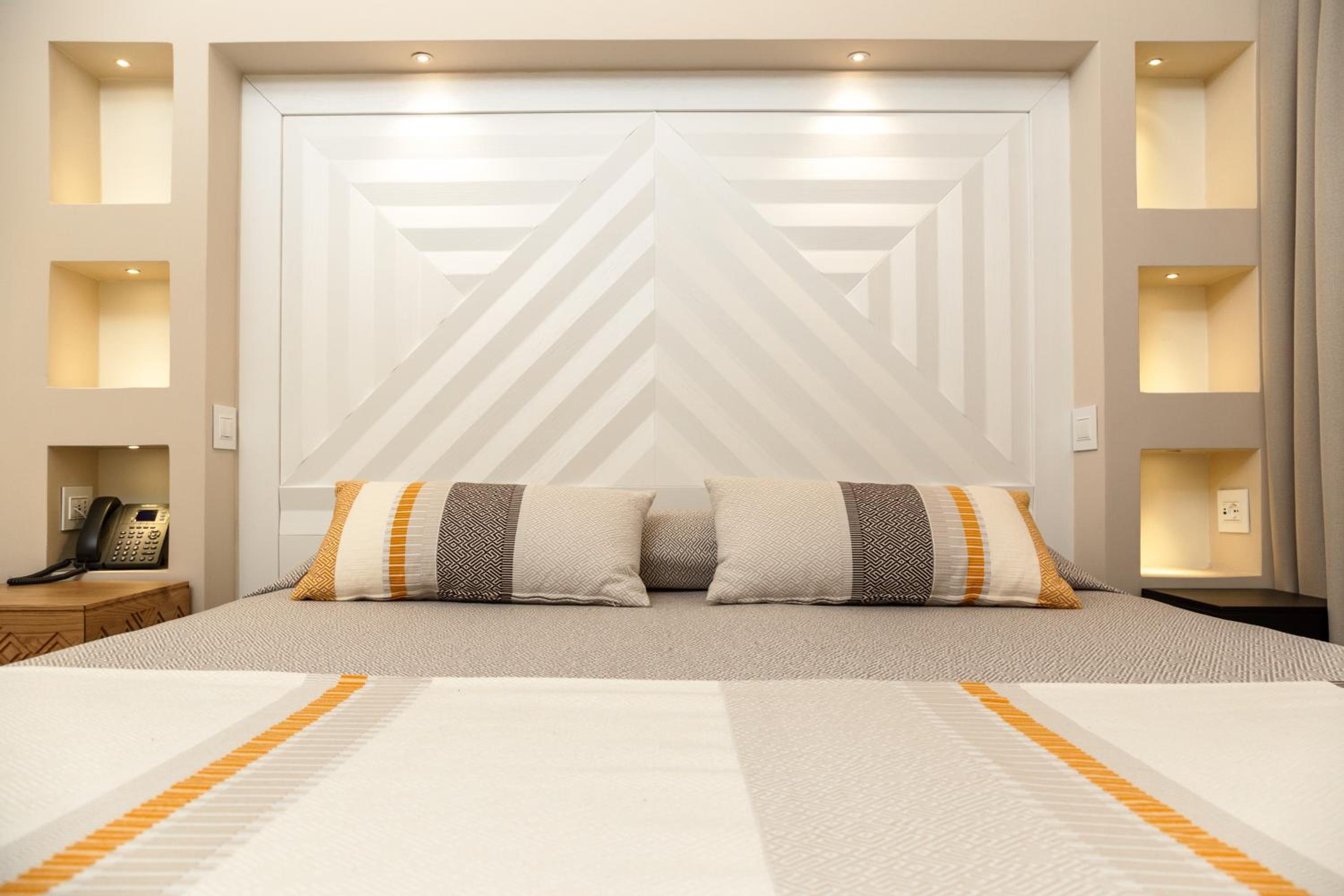 Double or Twin Room - Photo 1