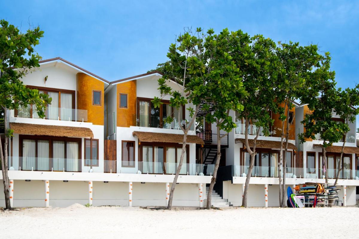  Beach Front Room with Bathtub - Photo 3