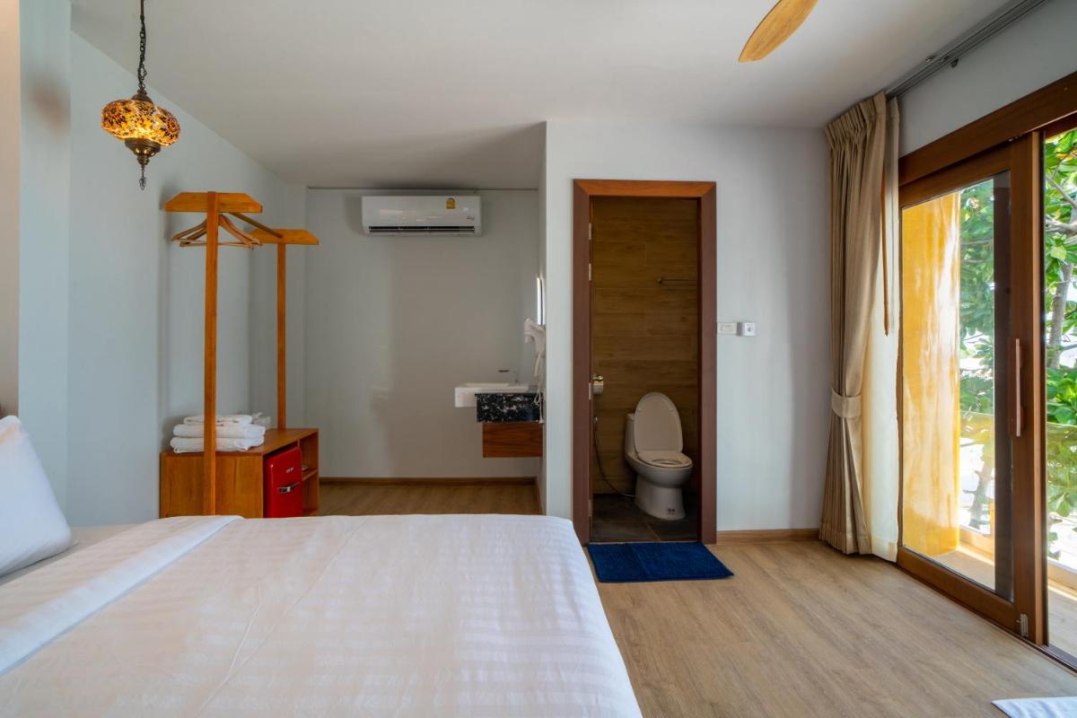 Beach Front Room - Photo 7