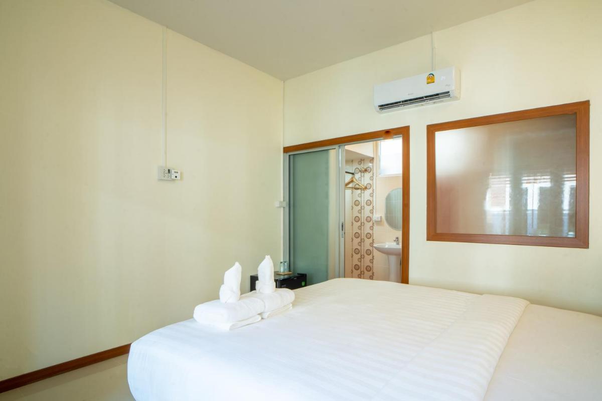 Standard Double Room with Garden View photo 2