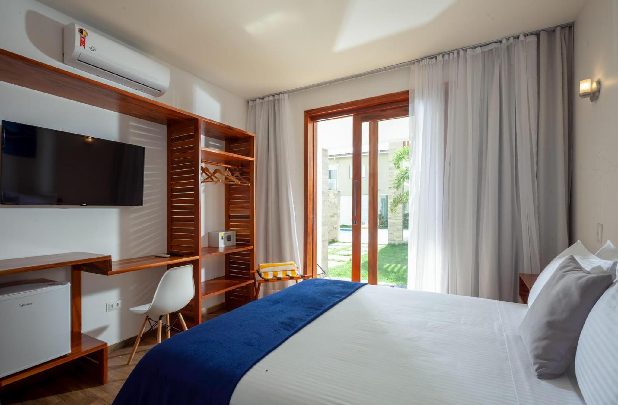 Queen Room with Balcony