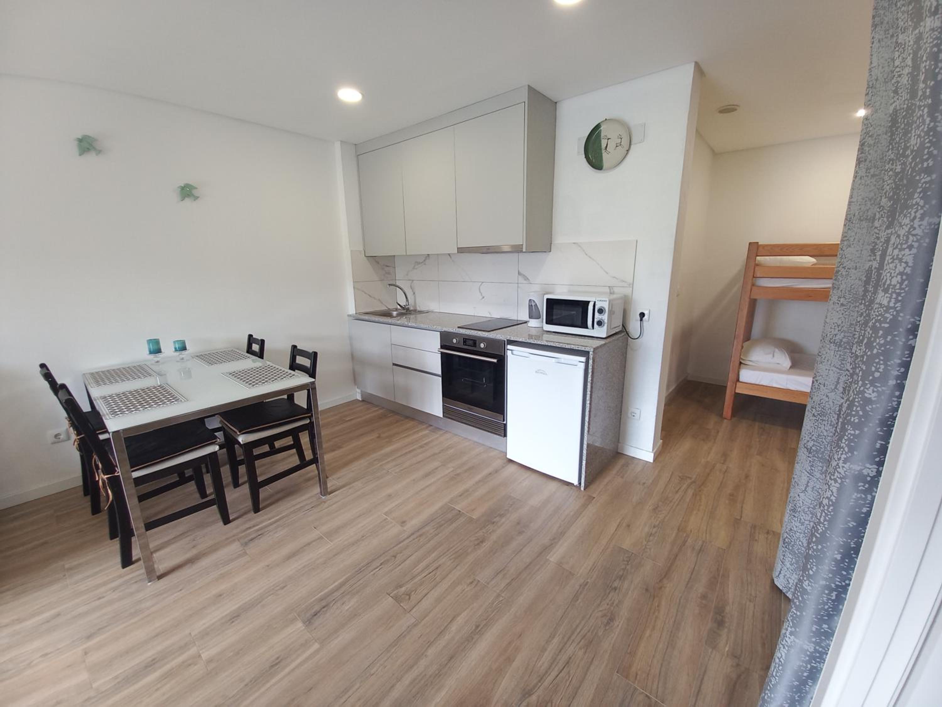 Apartment - Photo 9