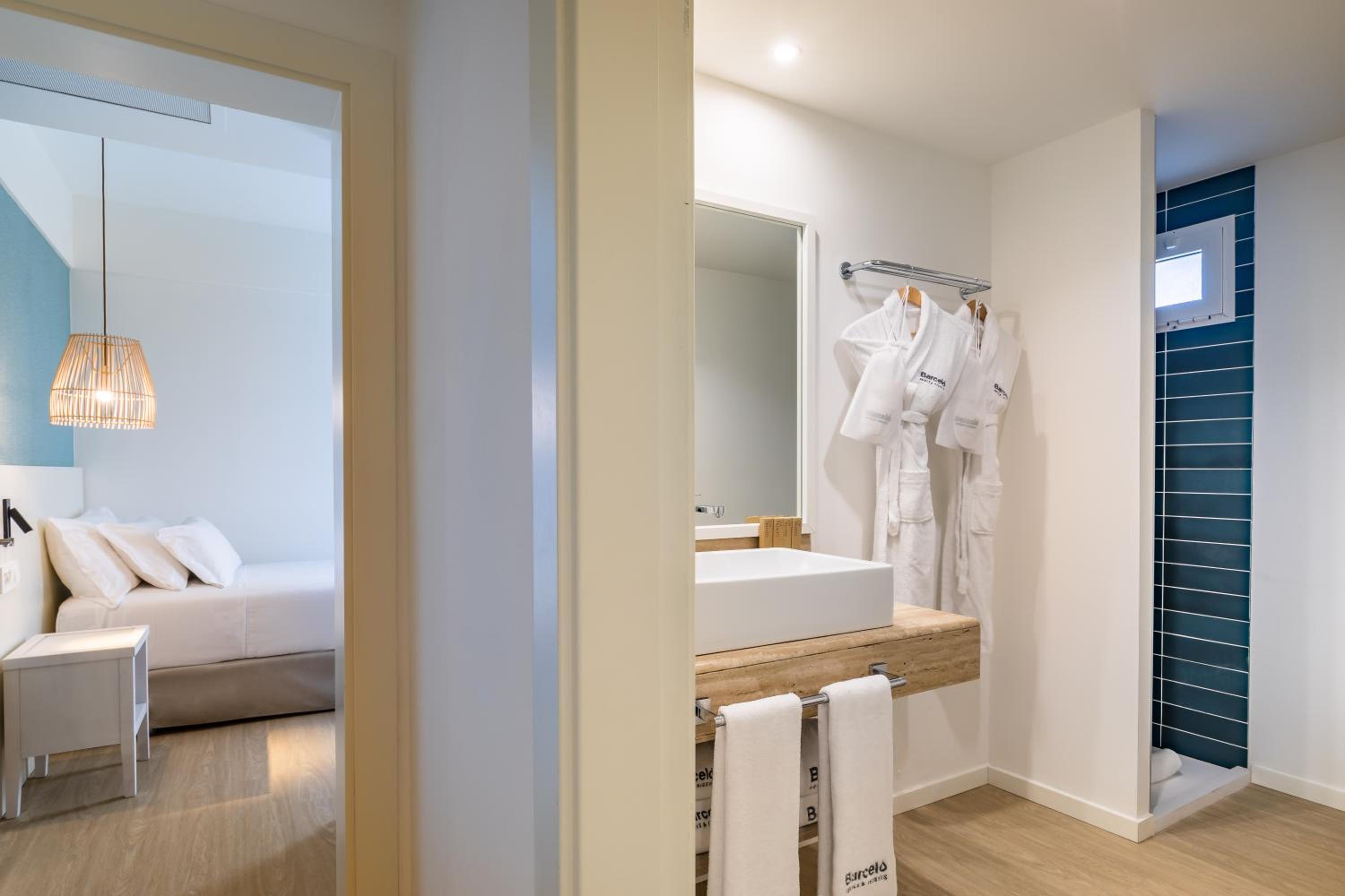 Suite Deluxe con vista al mar