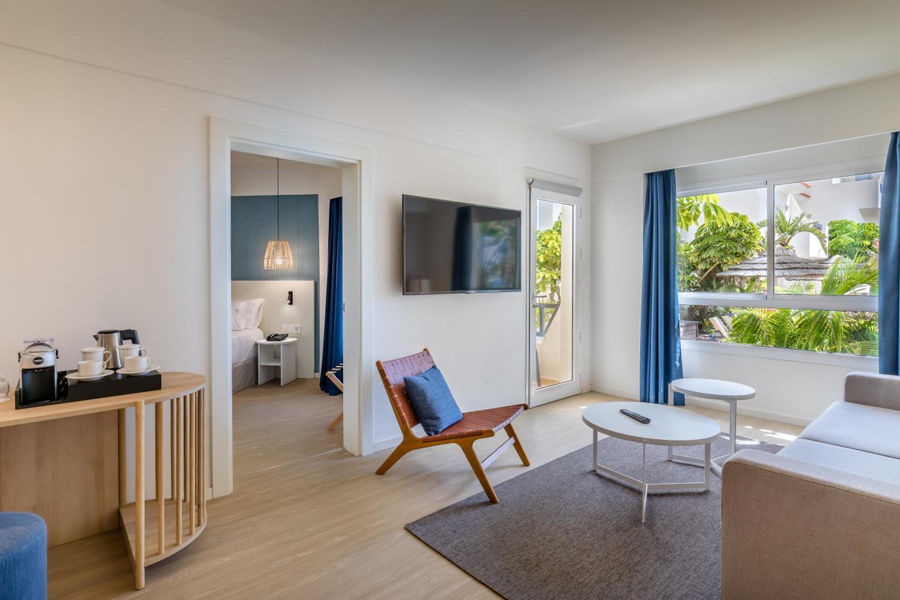 Suite Deluxe con vista al mar
