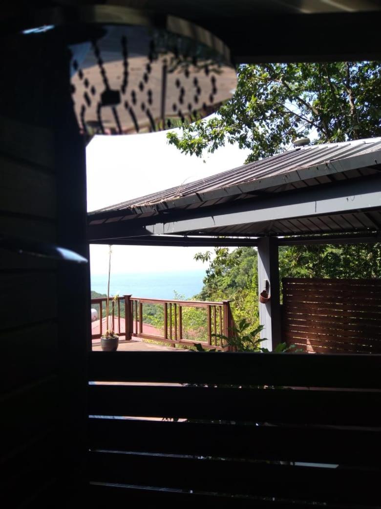 Bungalow with Sea View photo 3