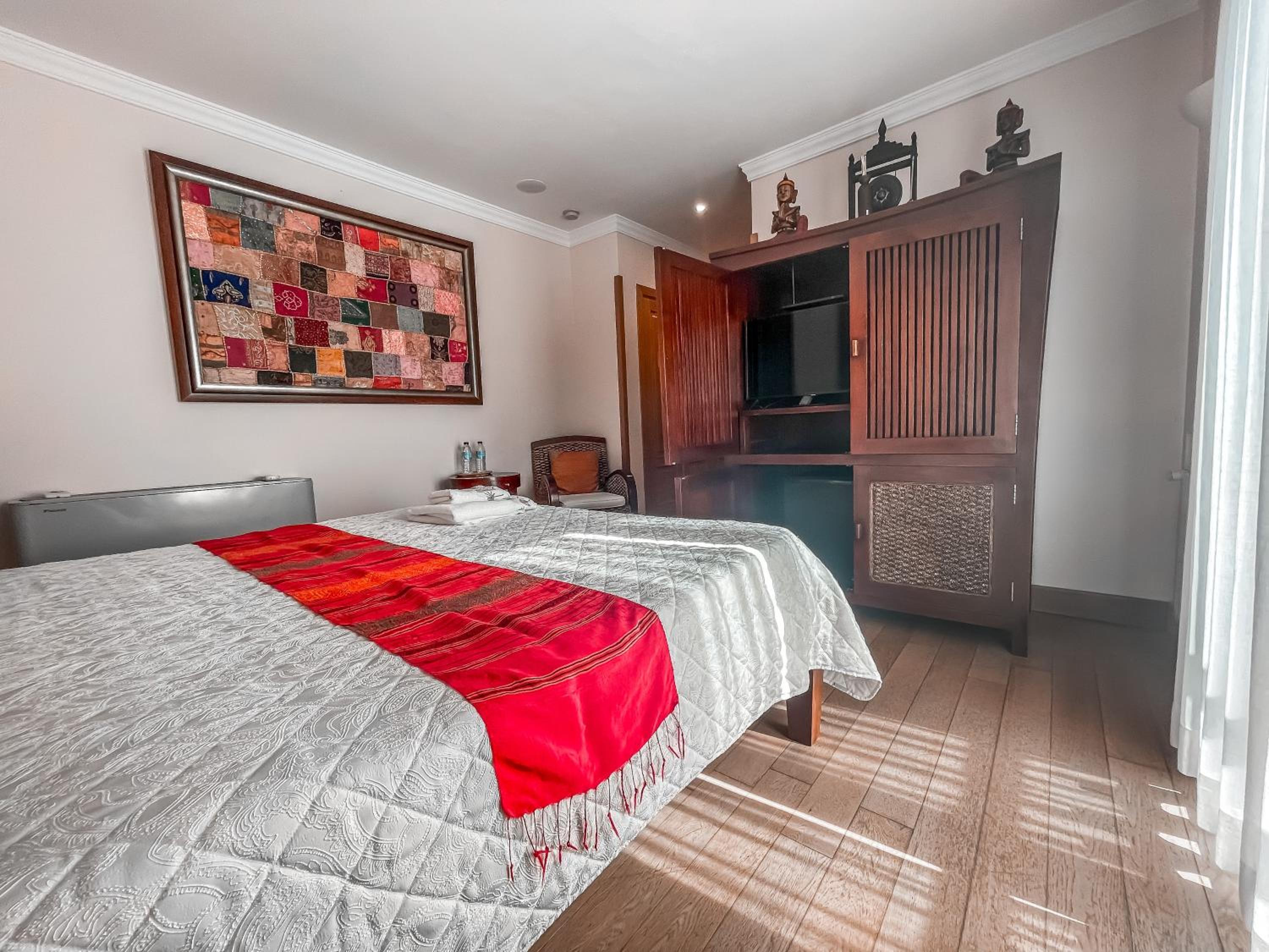 Superior Double Room with Sea View - Photo 4