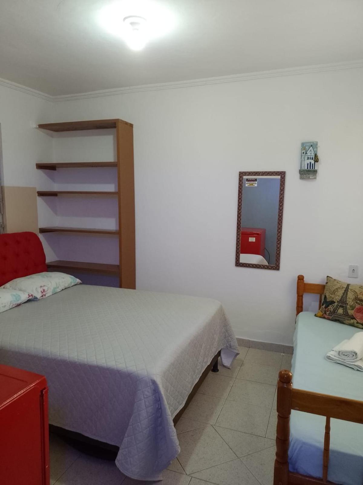 Budget Double Room - Photo 4