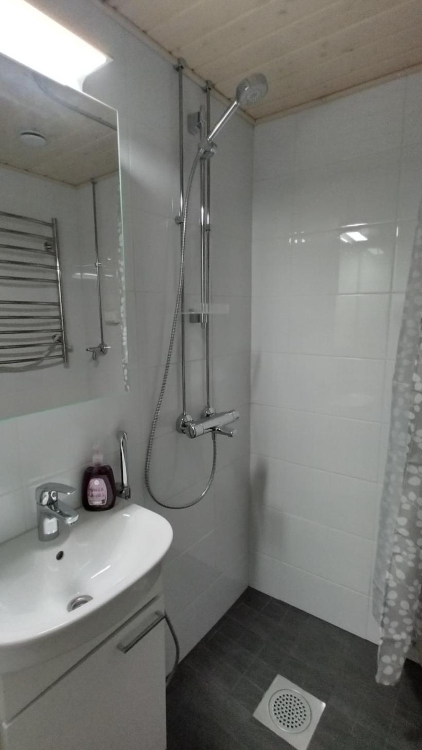 Two-Bedroom Apartment - Photo 6