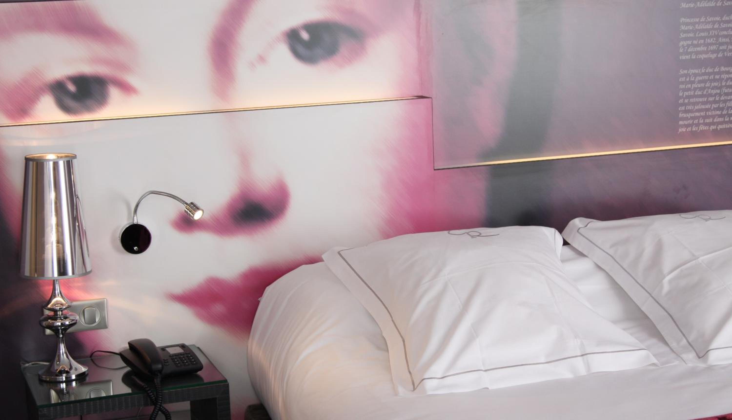 Deluxe Room - Photo 1