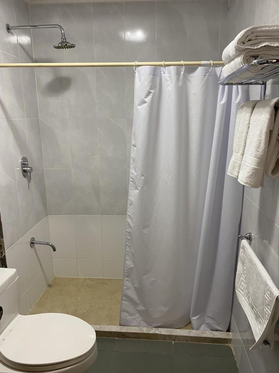 Double Room with Private Bathroom photo 3