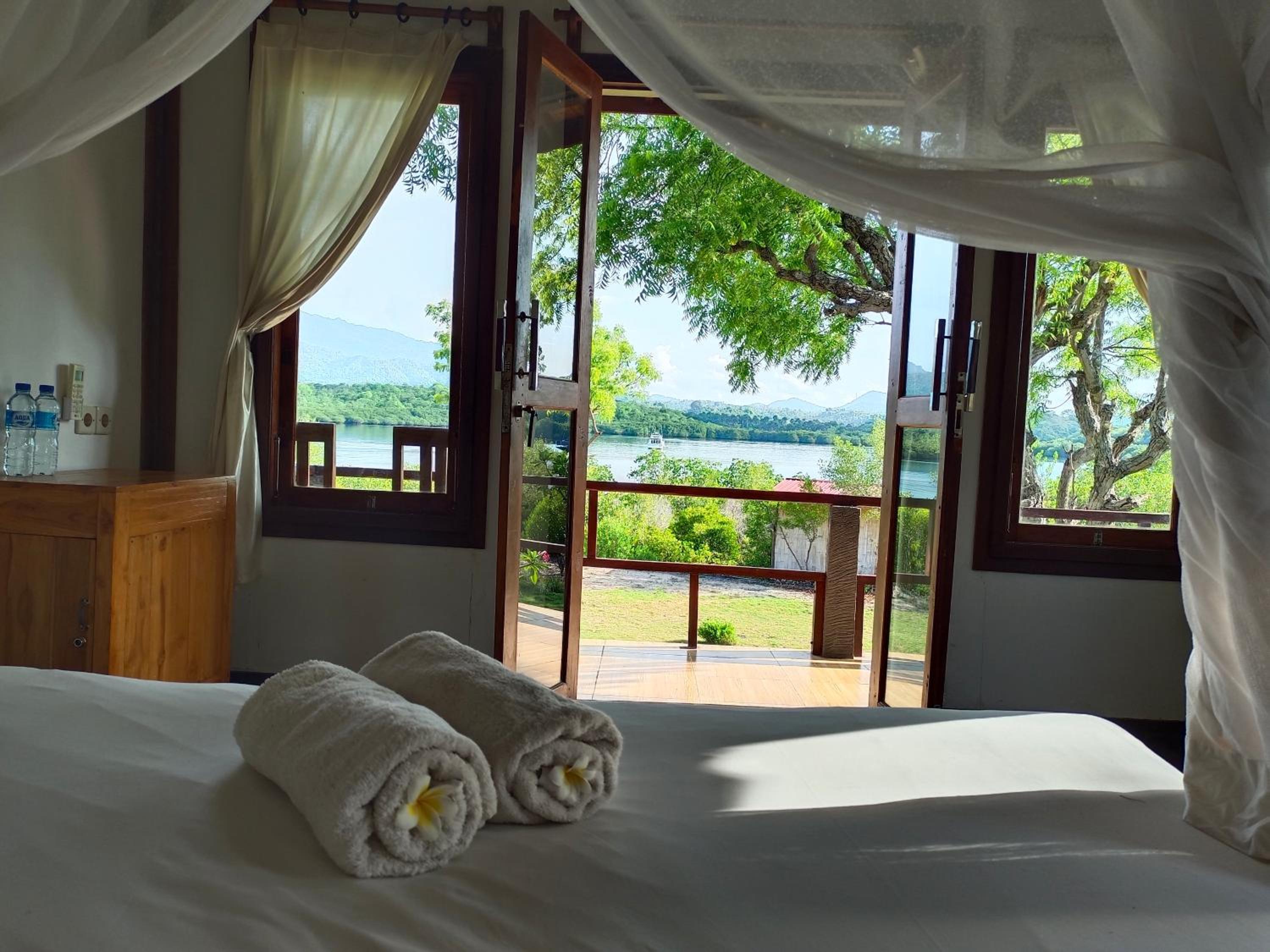 Suite with Sea View - Photo 7