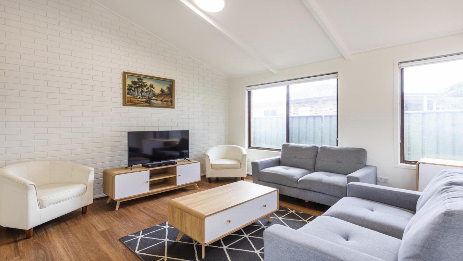Three-Bedroom House photo 1