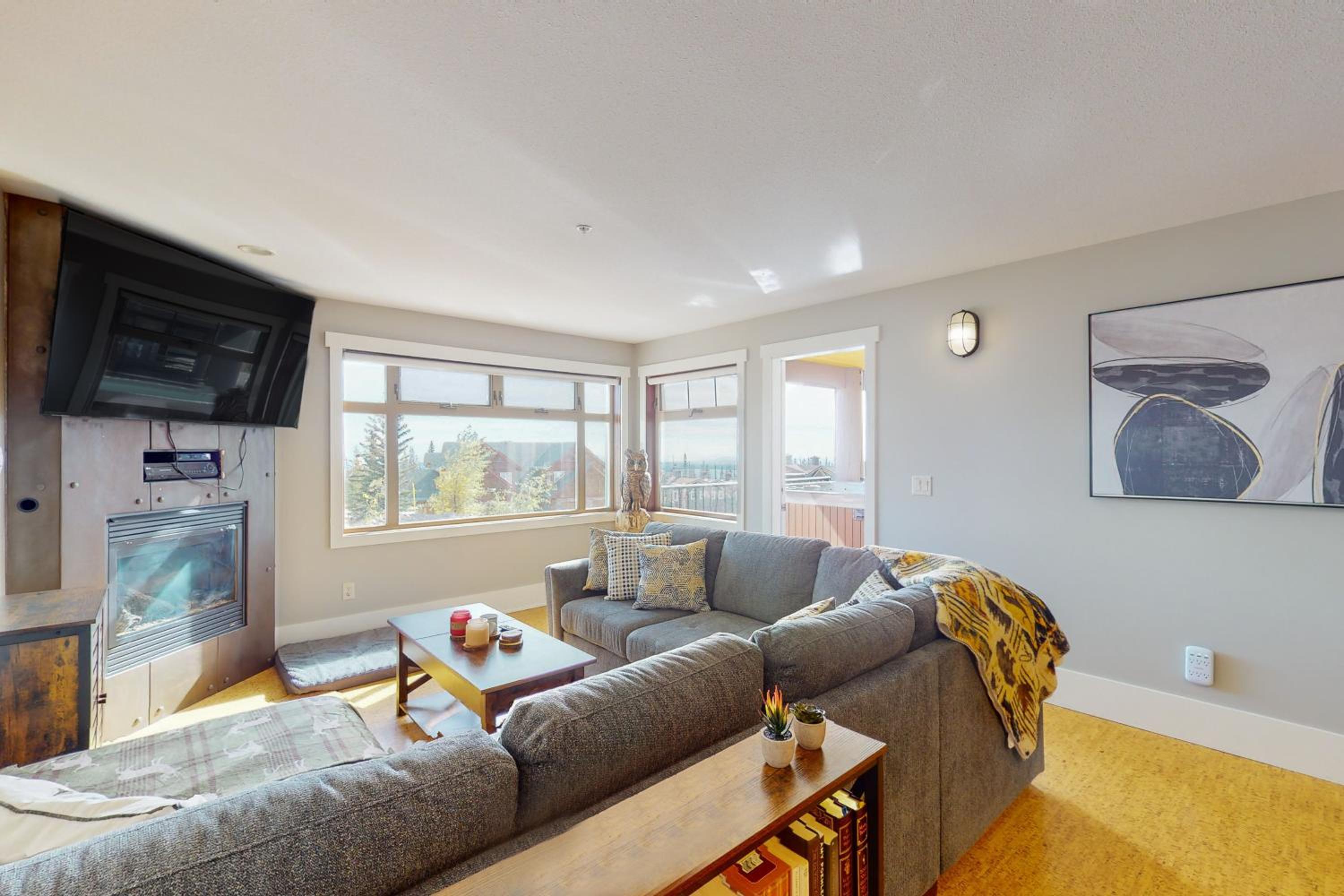 Three Bedroom Apartment photo 1