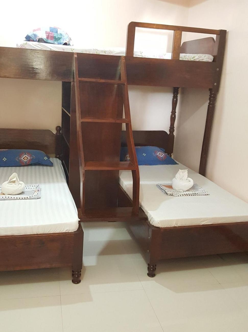 Standard Triple Room photo 3
