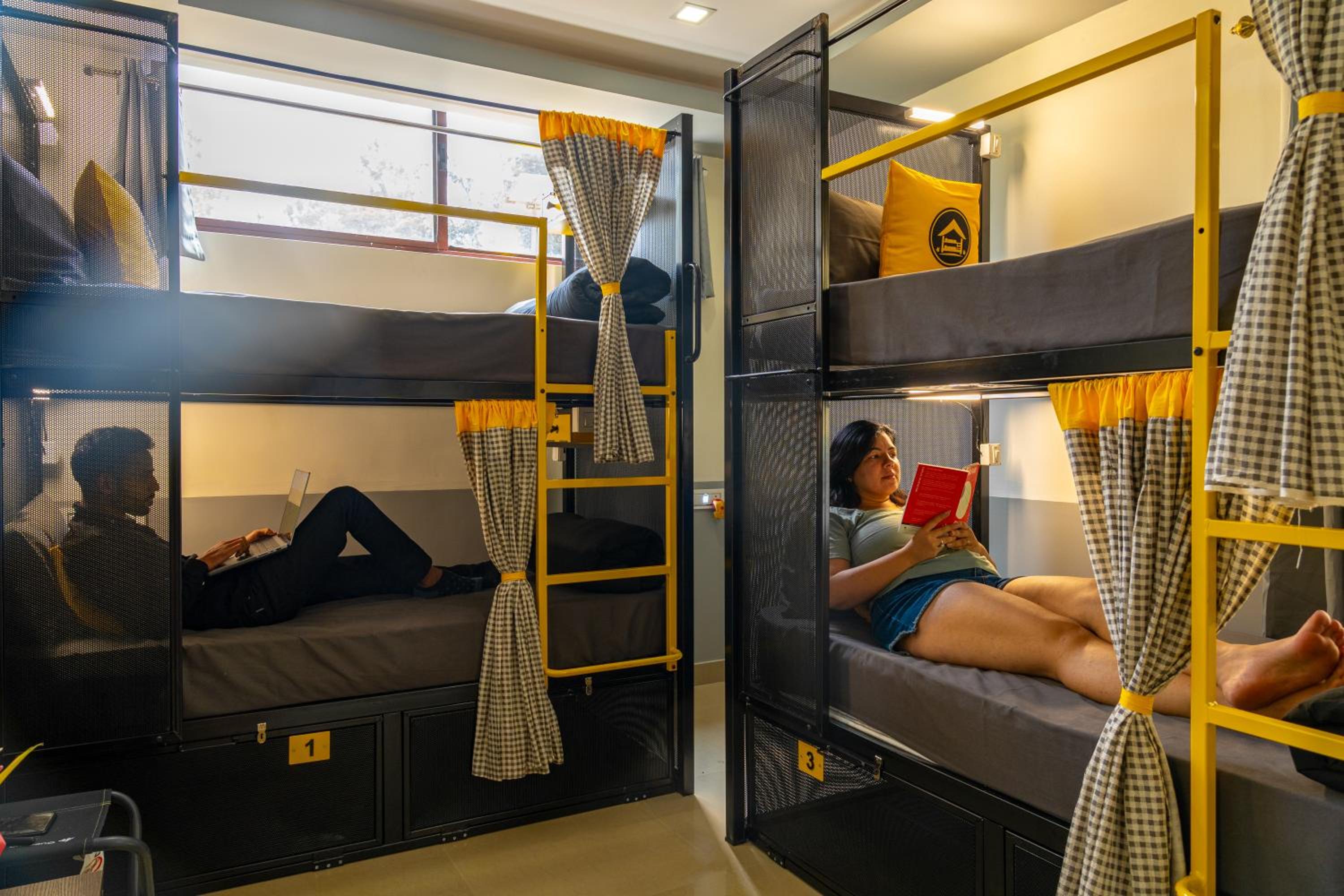  Bed in 4 Bed Mixed Dormitory photo 1