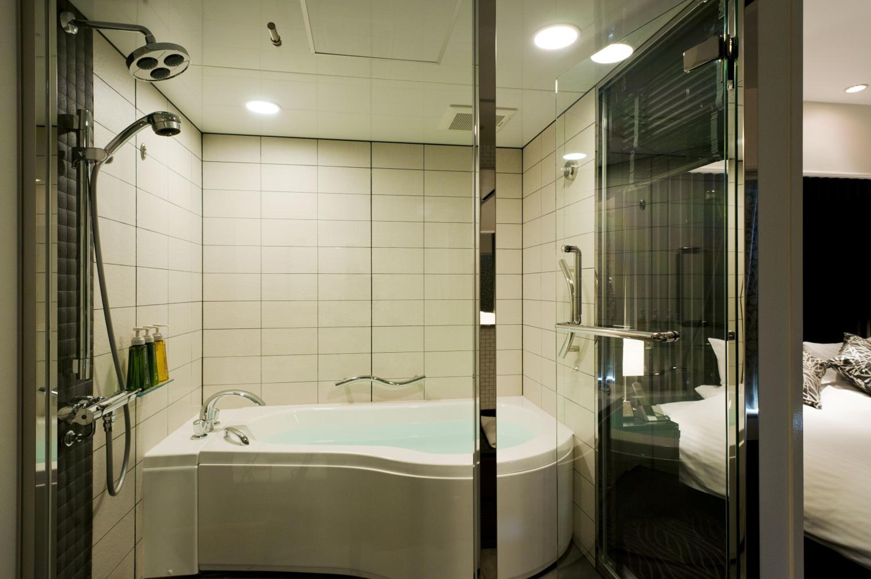 Luxury Corner Double Room - Non-Smoking - Photo 6