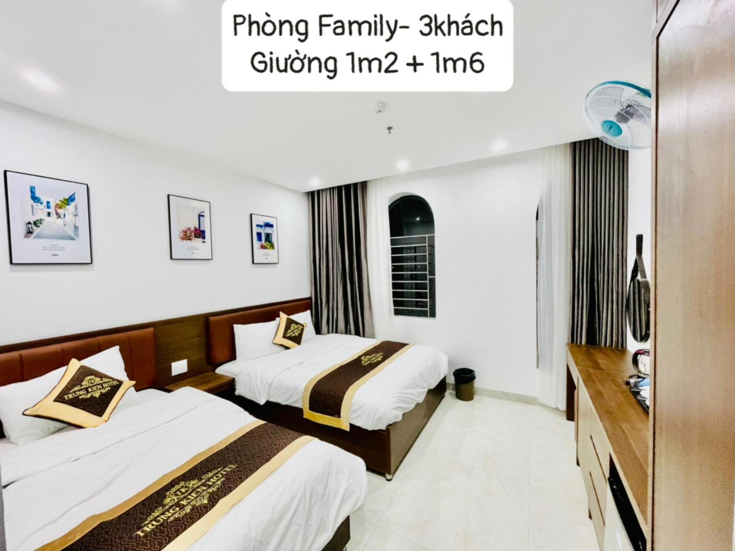Triple Room - Photo 9