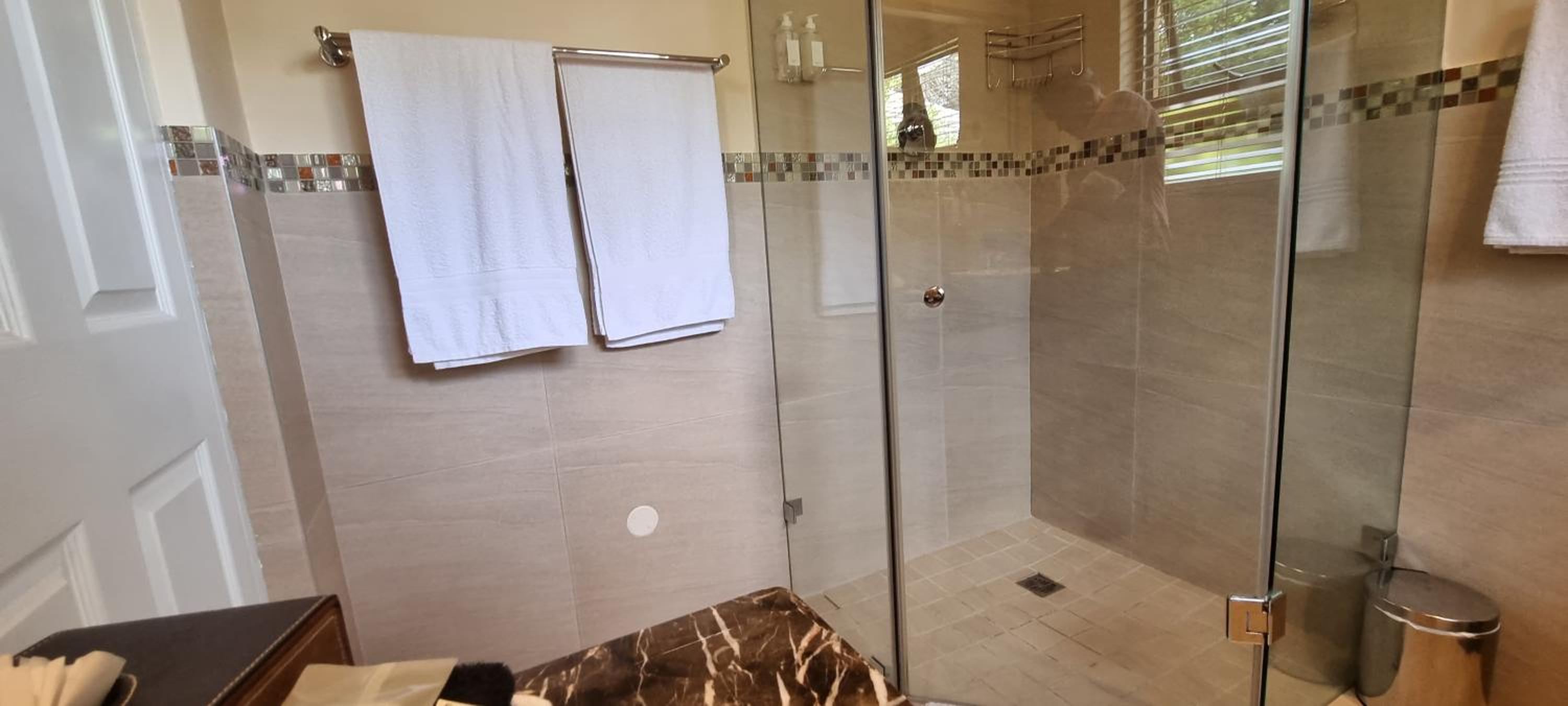 Deluxe Double or Twin Room with Mountain View - Photo 6