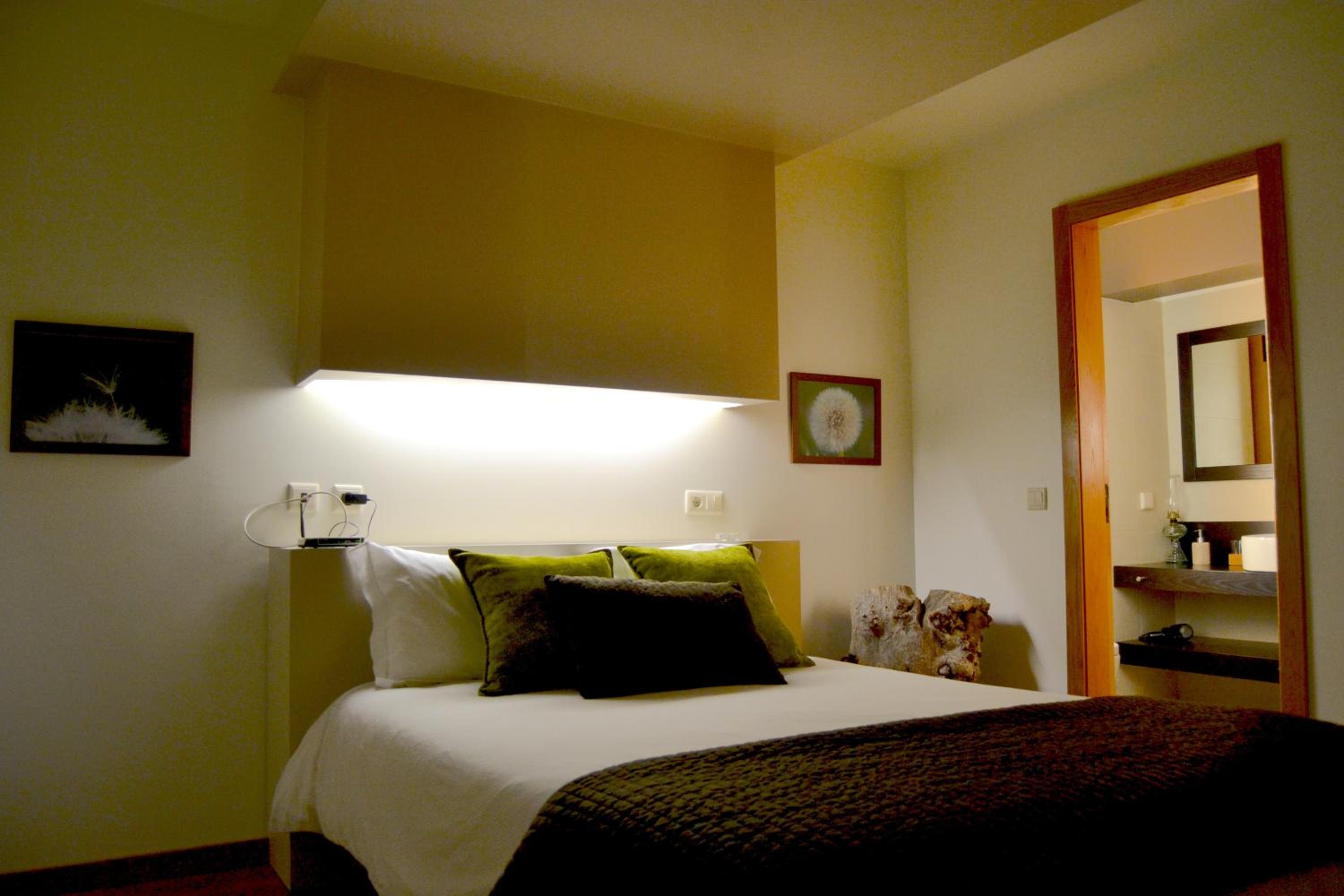 One-Bedroom House photo 1