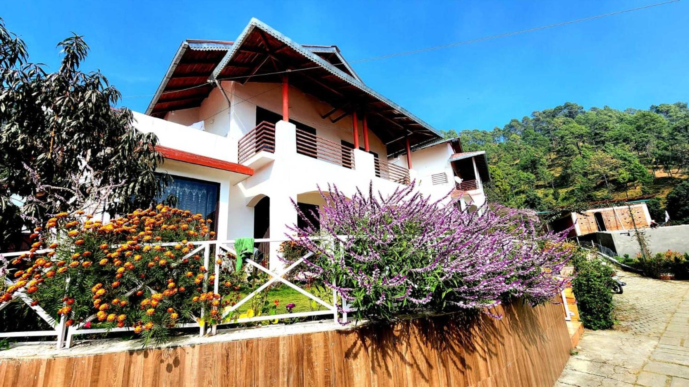 Two-Bedroom Villa - Photo 4