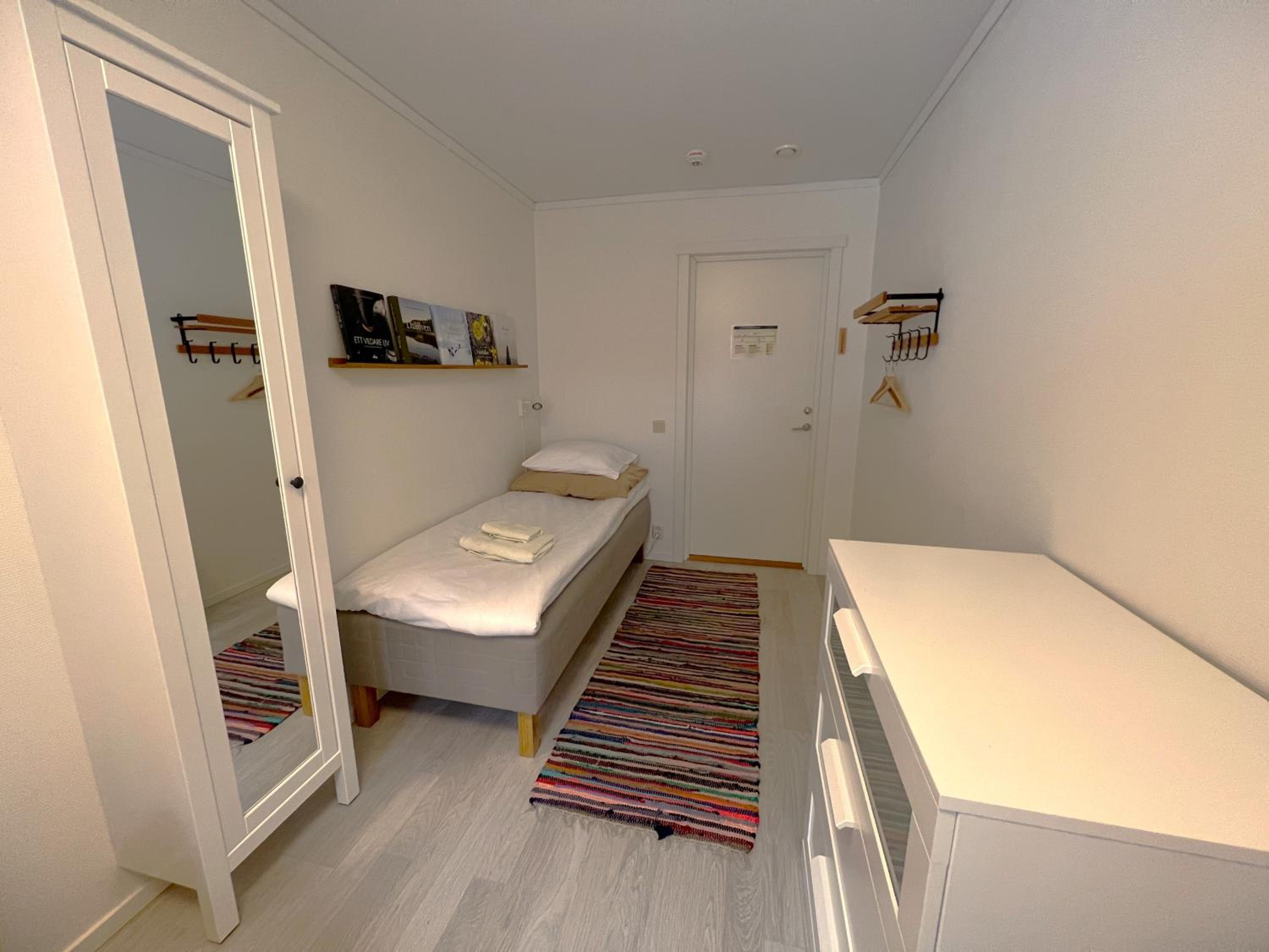 Single Room photo 3