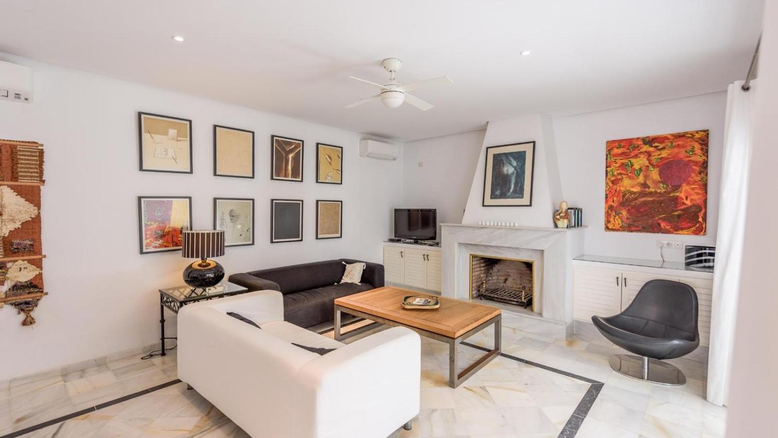 Casa de cuatro habitaciones