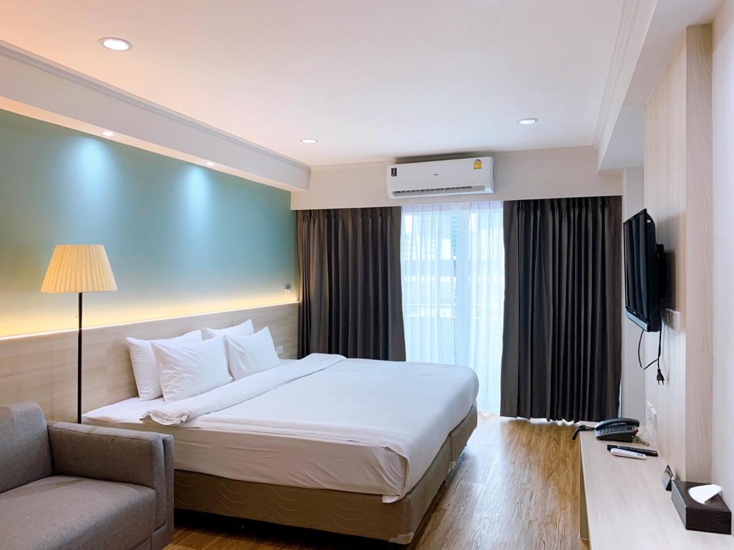 Deluxe Suite photo 1