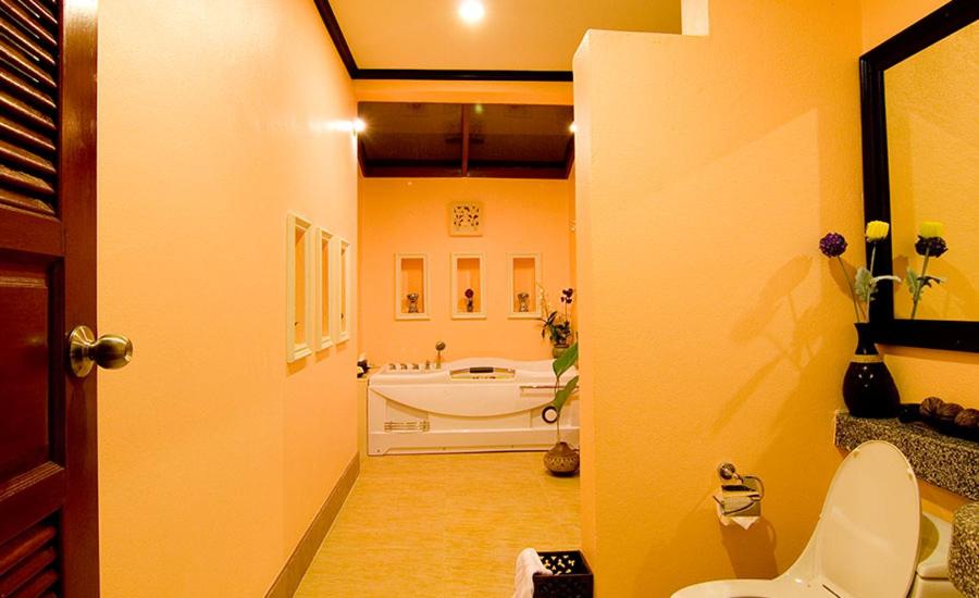 Family Jacuzzi Villa photo 3