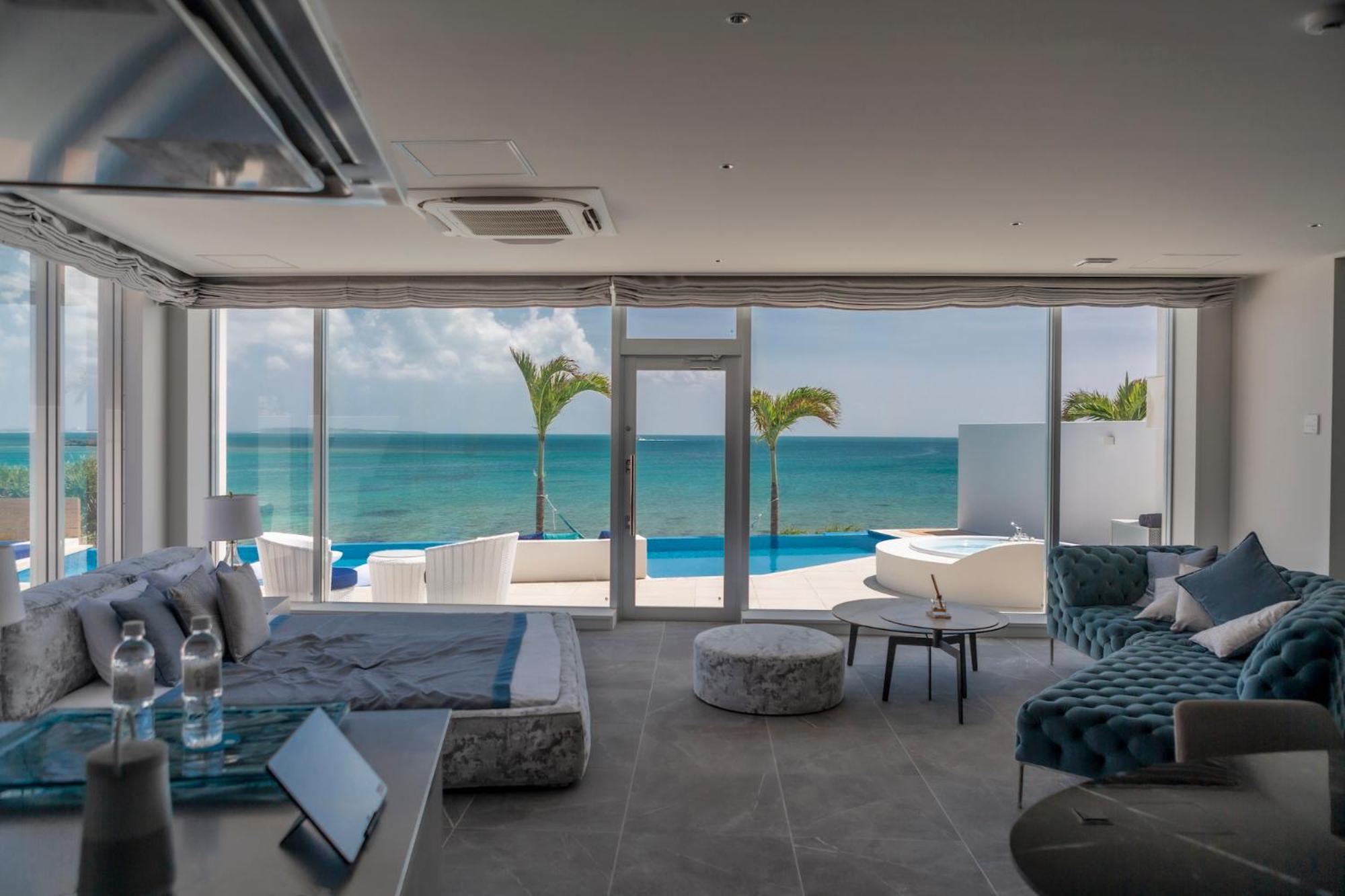 Villa with Sea View - Photo 4