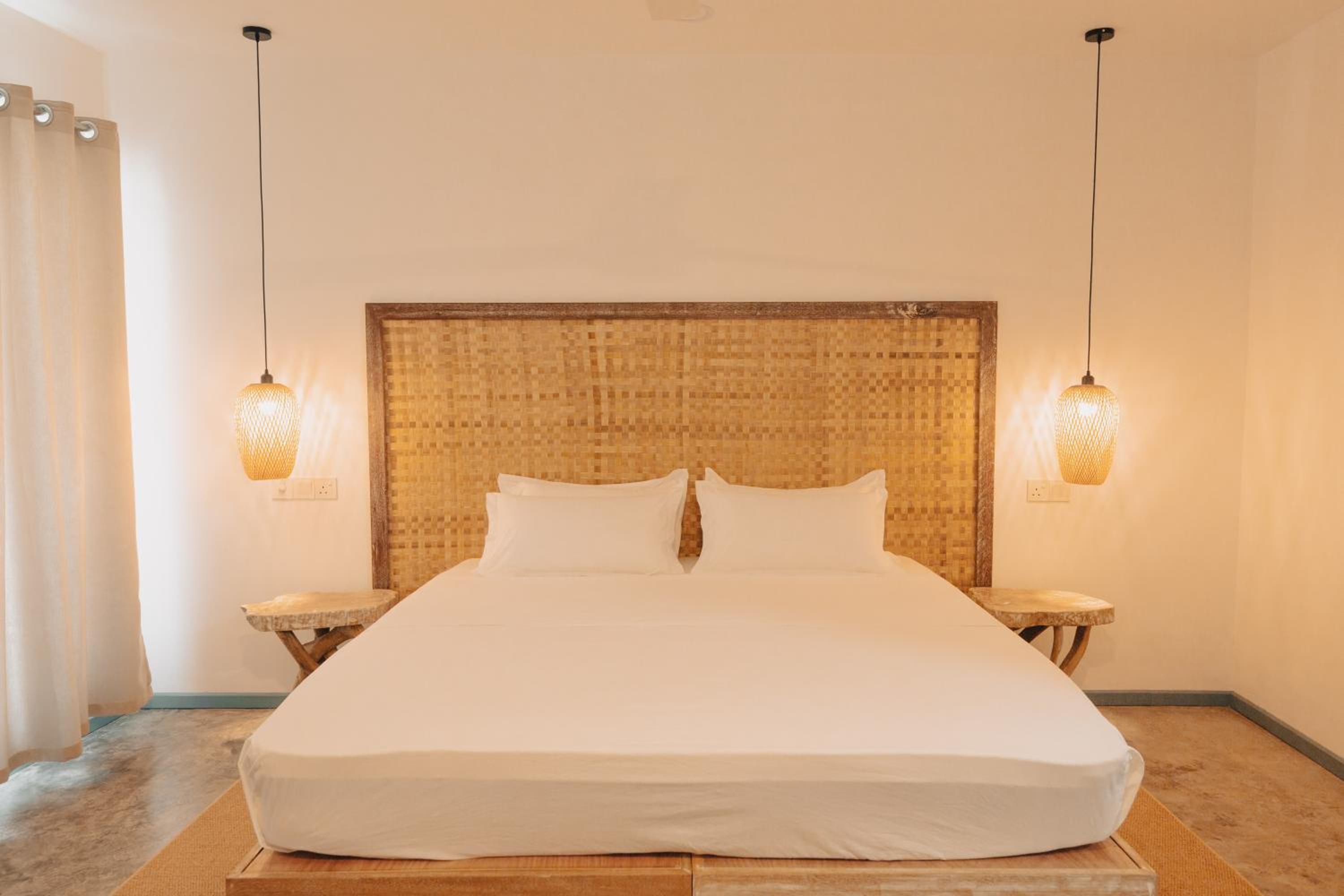 Double Room with Patio - Photo 13