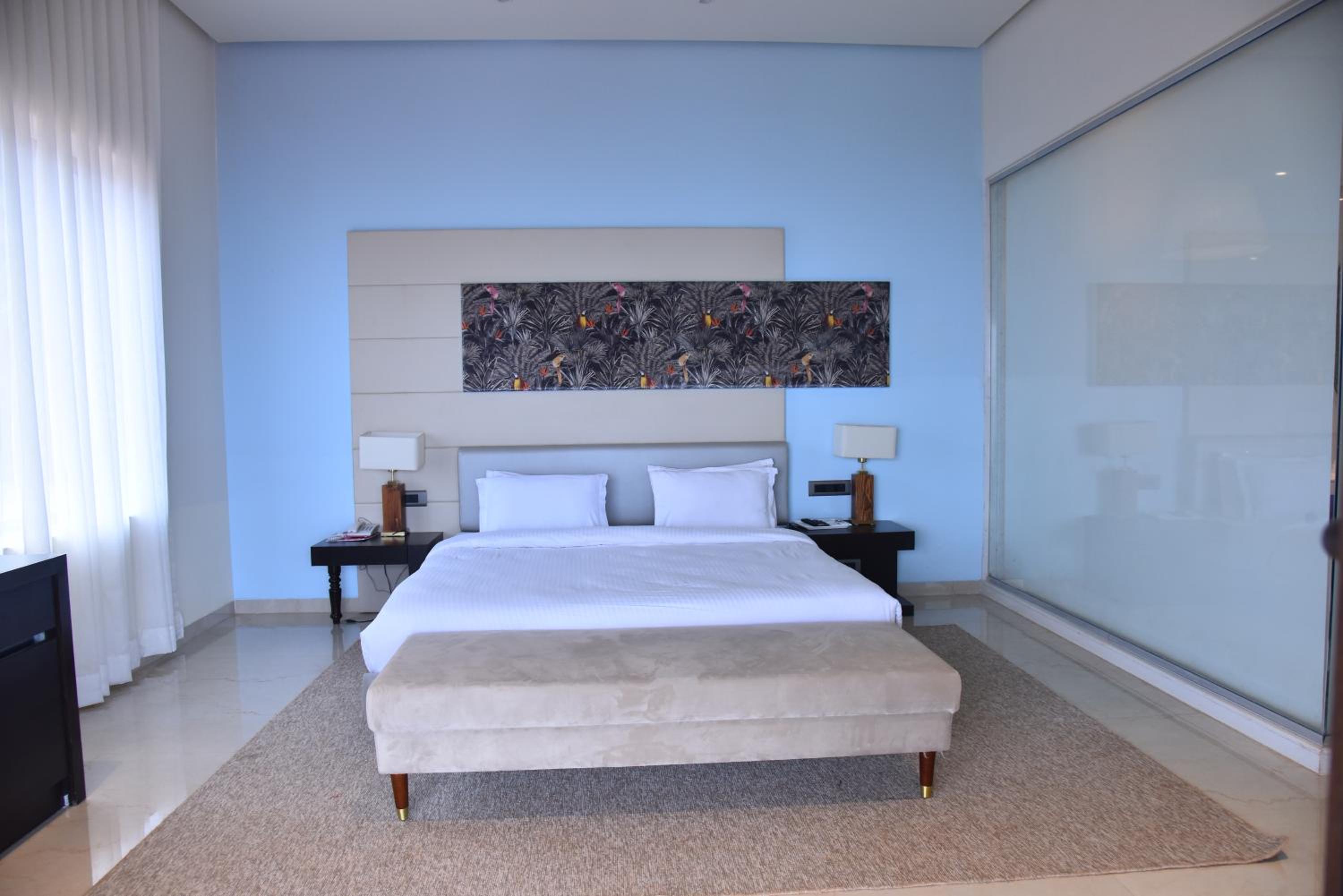 Junior Suite with Balcony photo 3