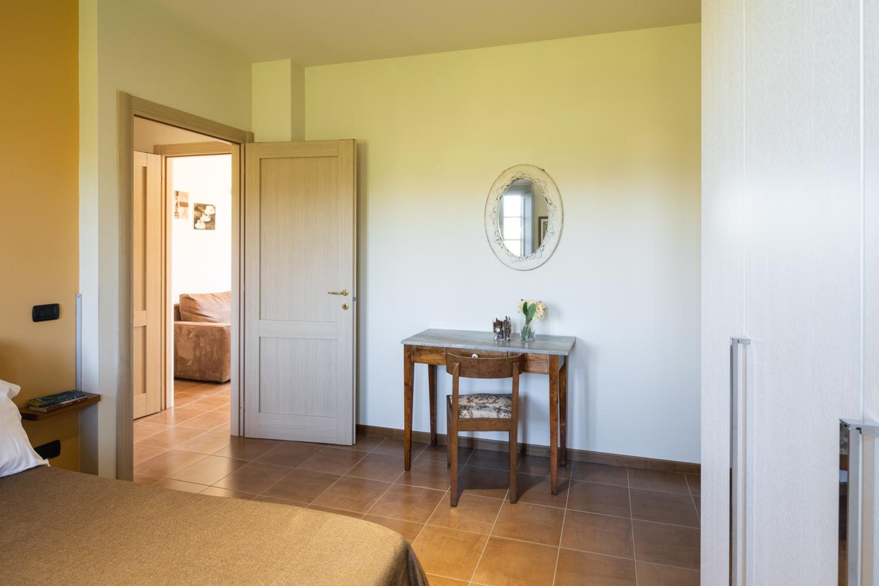 Apartment - Ground Floor photo 3